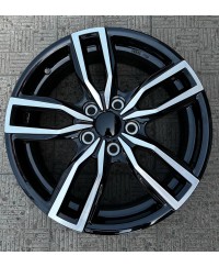 Диски Replica Mitsubishi KBA 52201 BP R17 W7.0 PCD5x114.3 ET38 DIA67.1